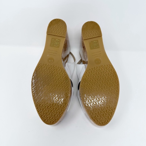New Stuart Weitzman Carmen Wedge Sandal Sz US 9.5B - Picture 8 of 10